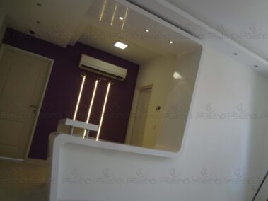 اجرای میز رزروشن از کف تا سقف به صورت یکپارچه