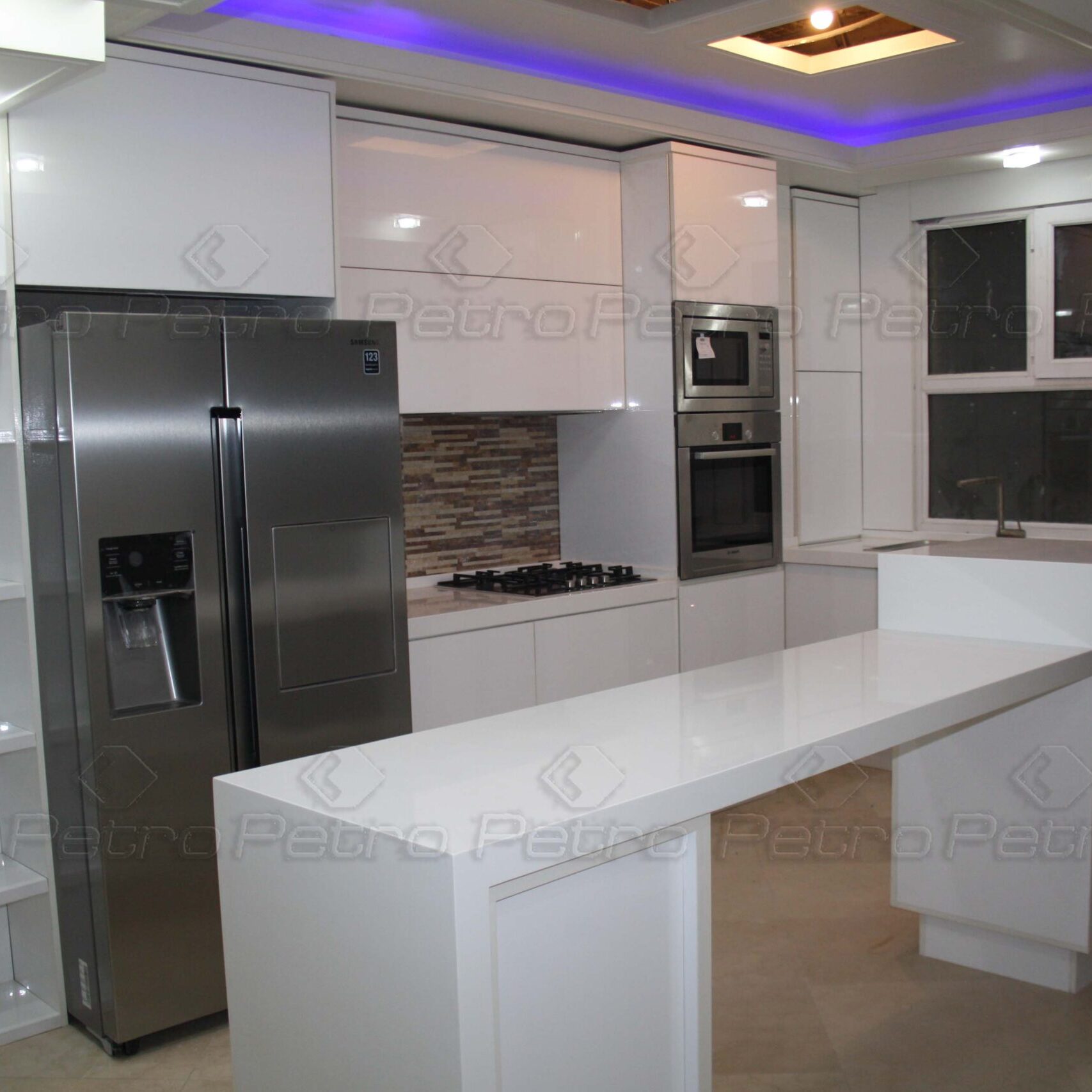 اجرای کابینت و کانتر آشپزخانه در منزل مسکونی نیاوران اجرای کابینت و کانتر آشپزخانه در منزل مسکونی نیاوران